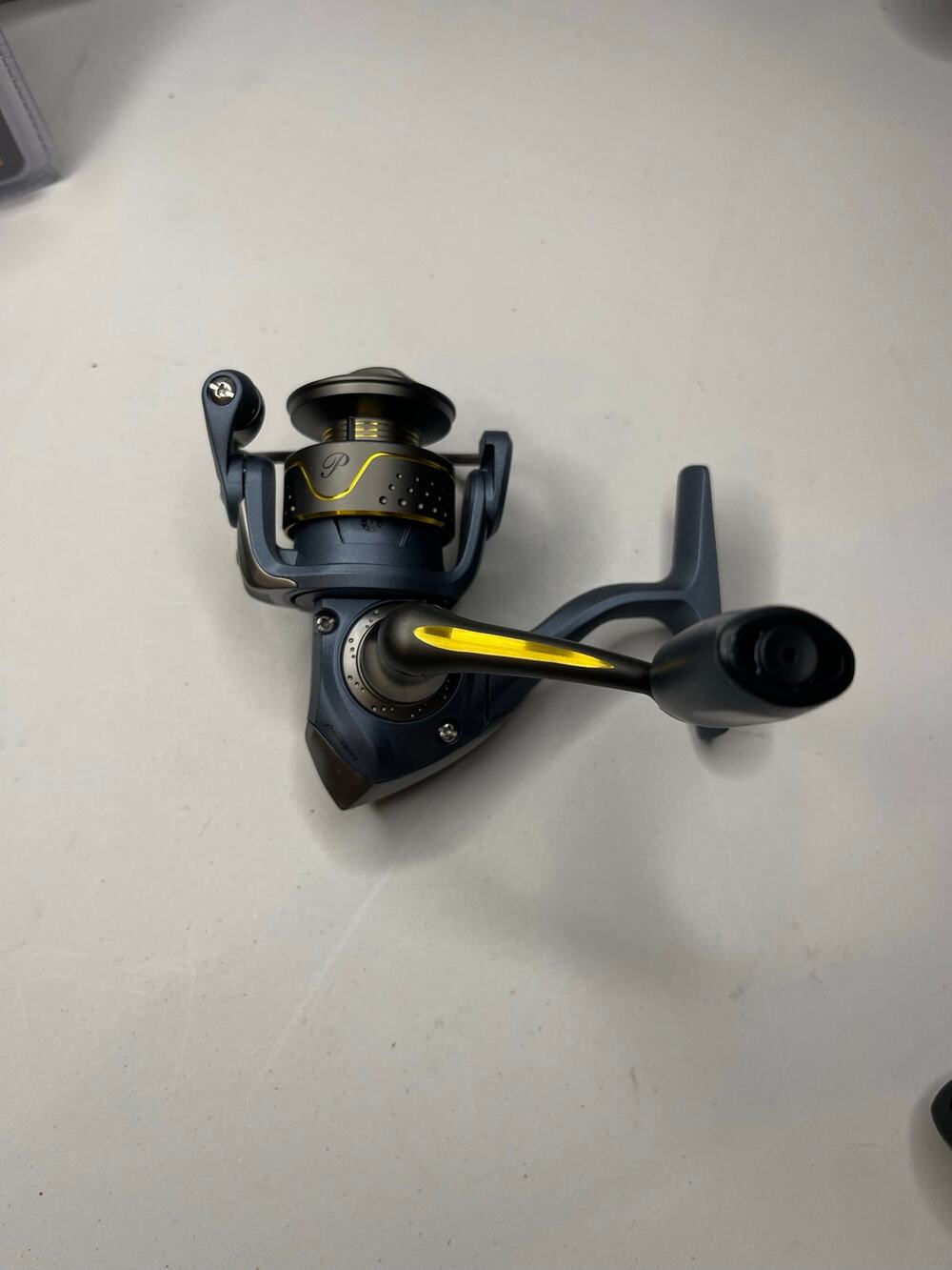 Pflueger President Spinning Reel - Left/Right - 5.2:1 Size 20